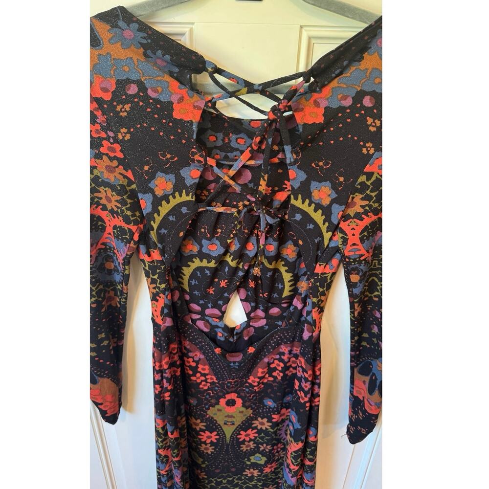 FREE PEOPLE Far Out Black Combo Maxi Dress Size Medium Dark Floral Cut Out Boho - Picture 10 of 13